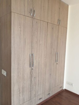 Furnished Amenities in 2 BHK Apartment at GPL Eden Heights, Sector 70 – for Rent