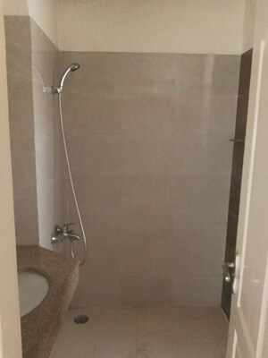 Furnished Amenities in 2 BHK Apartment at GPL Eden Heights, Sector 70 – for Rent