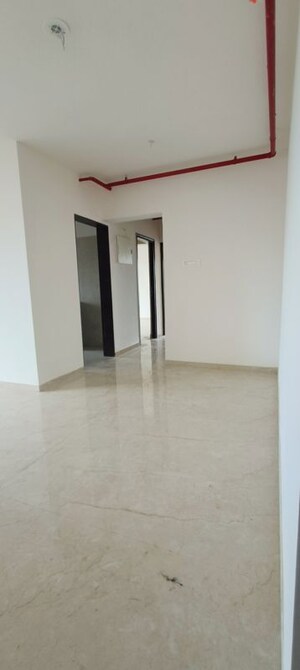 Room in 2 BHK Apartment at Kaveri Heritage, Borivali West – for Rent