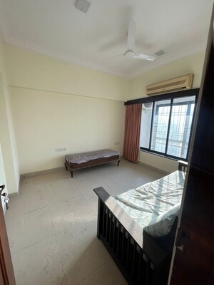 Bedroom in 3 BHK Apartment at Chembur – for Rent