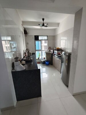 Team Area in 2 BHK Apartment at Empire Towers, Goregaon East – for Rent