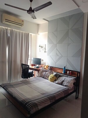 Bedroom in 2 BHK Apartment at Siddhi Garima, Chembur – for Rent