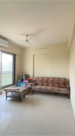 3 BHK Apartment For Rent in Sidhivinayak Flora
