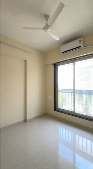 Bedroom in 3 BHK Apartment at Sidhivinayak Flora, Chembur – for Rent