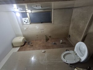 Bathroom in 2 BHK Apartment at Kalpataru Gardens 1, Kandivali East – for Rent
