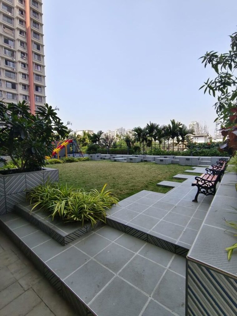 Balcony, empire-towers 1 Bedroom 627 Sq.Ft. Apartment In Goregaon East Mumbai 10271728