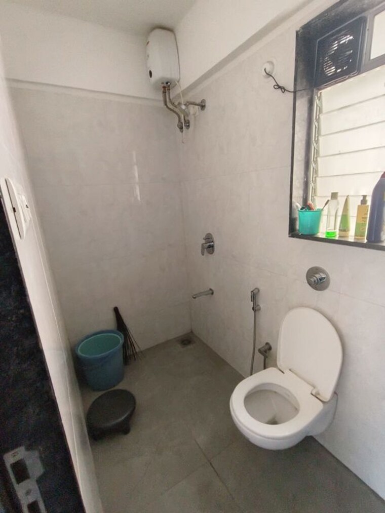 Bathroom, empire-towers 1 Bedroom 627 Sq.Ft. Apartment In Goregaon East Mumbai 10271728