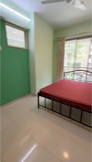 Bedroom in 2 BHK Apartment at Chembur – for Rent