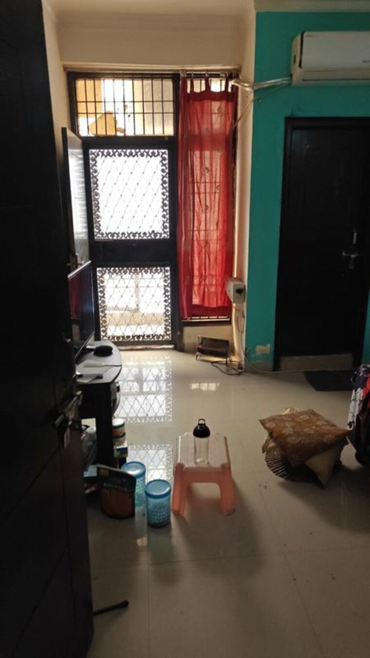 Living Room, maidan garhi 2 Bedroom 720 Sq.Ft. Builder Floor In Maidan Garhi Delhi 10271953