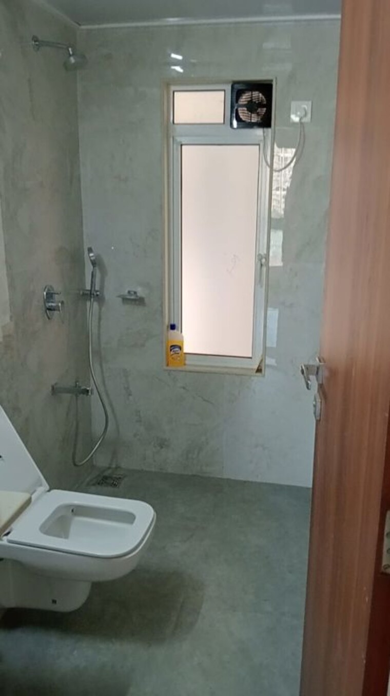 Bathroom, shraddha-elite 3 Bedroom 1029 Sq.Ft. Apartment In Borivali West Mumbai 10272254