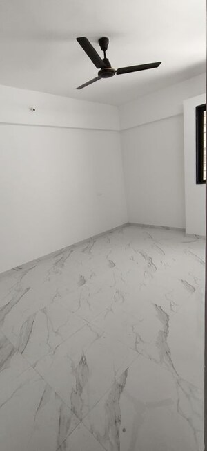 Bedroom in 2 BHK Apartment at Wadgaon Sheri – for Rent