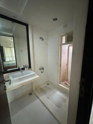 Bathroom in 4 BHK Apartment at Hiranandani Glen Croft, Powai – for Rent