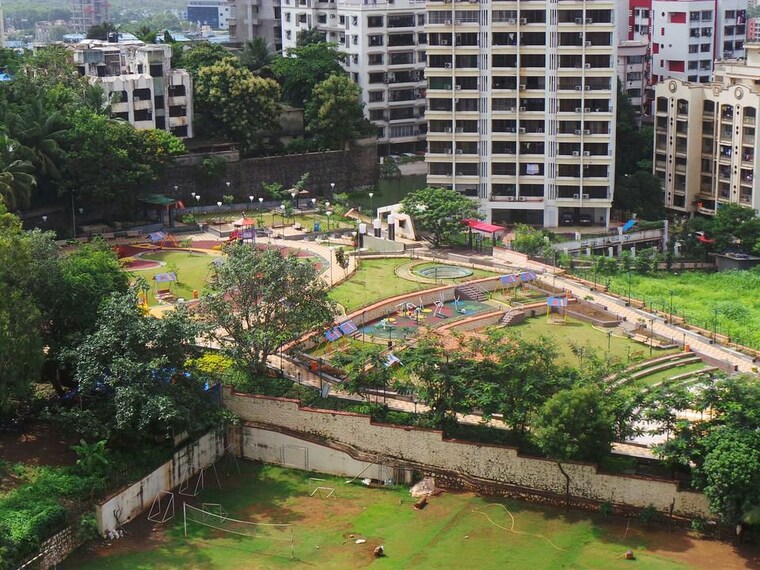 Garden, mantri-serene 2 Bedroom 1050 Sq.Ft. Apartment In Goregaon East Mumbai 10271713