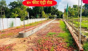  Plot – Garden View at Jankipuram Extension - for Sale