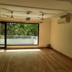 4 BHK + Pooja Room,Servant Room,Extra Room,Store Room Builder Floor For Rent in Saket