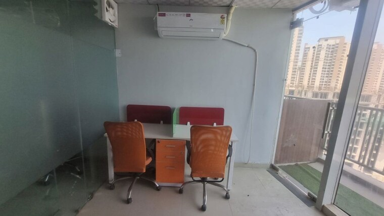 Team Area, fusion-ufairia Commercial Office Space 575 Sq.Ft. In Sector 16b Greater Noida Greater Noida 10272055