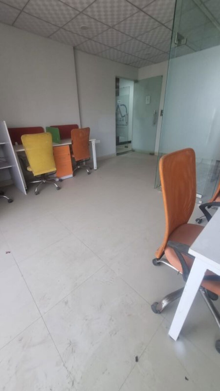 Team Area, fusion-ufairia Commercial Office Space 575 Sq.Ft. In Sector 16b Greater Noida Greater Noida 10272055
