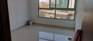 2 BHK Apartment For Rent in Kalpataru Immensa B, Kolshet Road