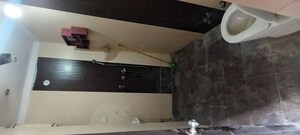 Furnished Amenities in 2.5 BHK Independent House at Sector 16 – for Rent