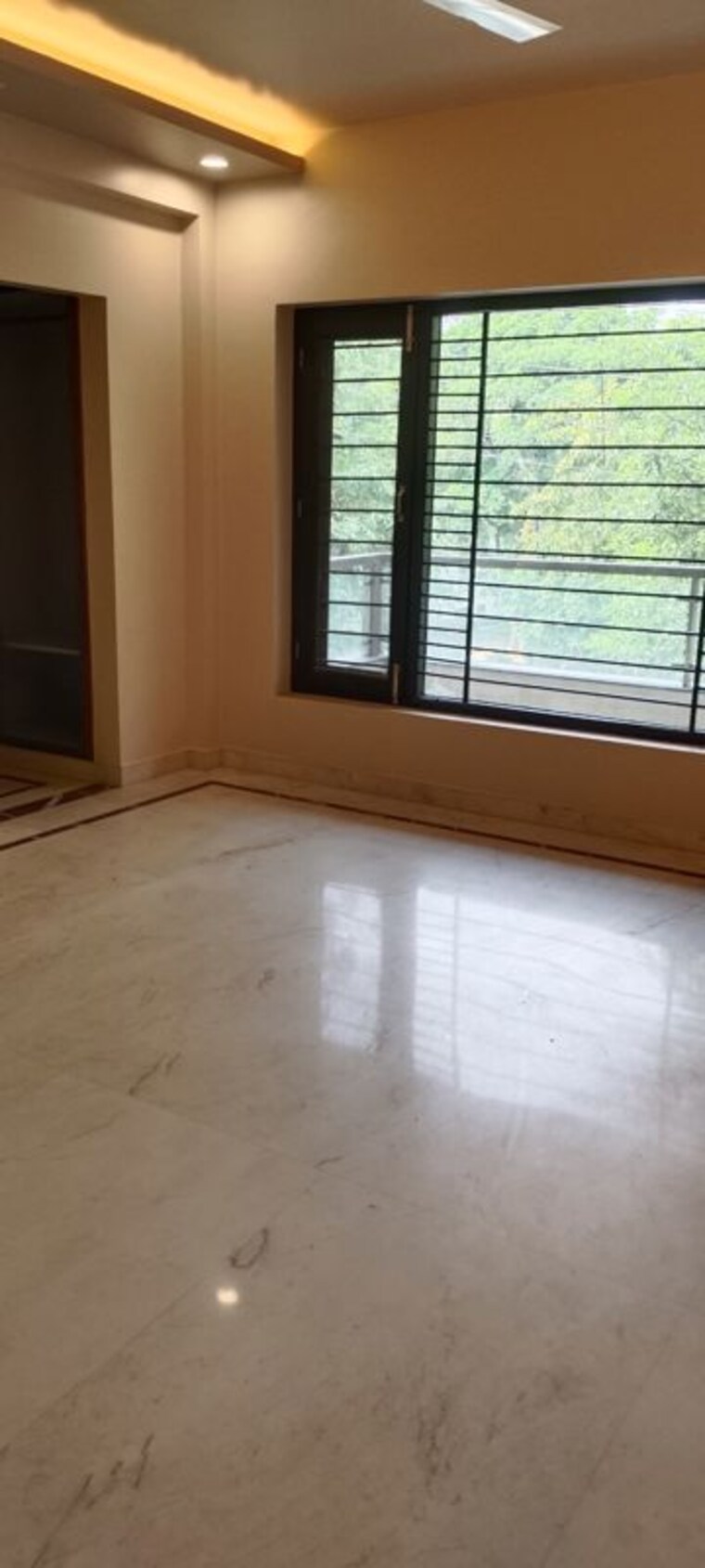 Room, suncity-avenue-76 2 Bedroom 582 Sq.Ft. Apartment In Sector 76 Gurgaon 10272651