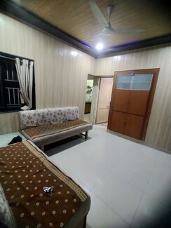 1 BHK Apartment For Rent in Shastrinagar