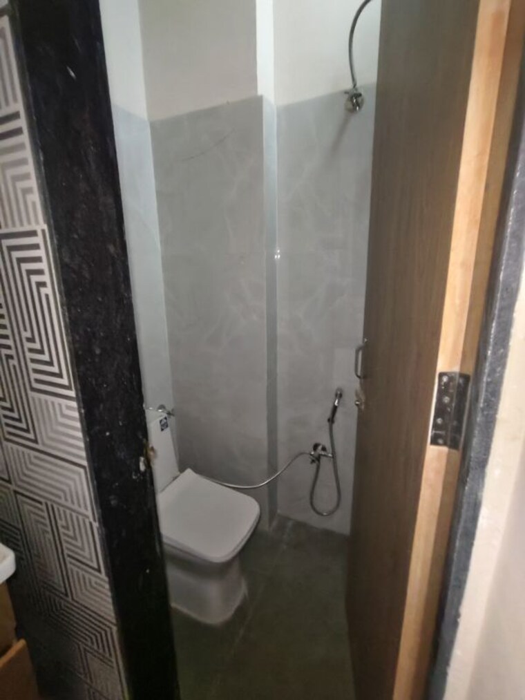 Bathroom, buddhi vihar 2.5 Bedroom 107 Sq.Yd. Independent House In Buddhi Vihar Moradabad 10217766