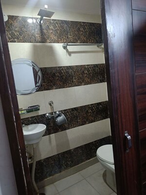 Furnished Amenities in 1 BHK Builder Floor at Govindpuri – for Rent