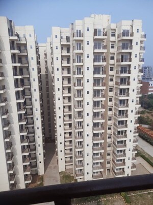 2 BHK Apartment – Exterior View View at Pivotal Paradise, Sector 62 - for Sale