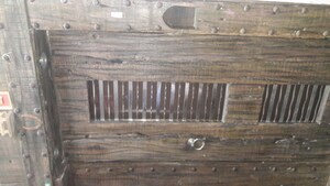 2 BHK Apartment – Exterior View View at Hill Top CHS Goregaon, Goregaon East - for Rent