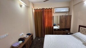 Bedroom in 2 BHK Apartment at Ganga Apartments Gomti Nagar, Gomti Nagar – for Rent