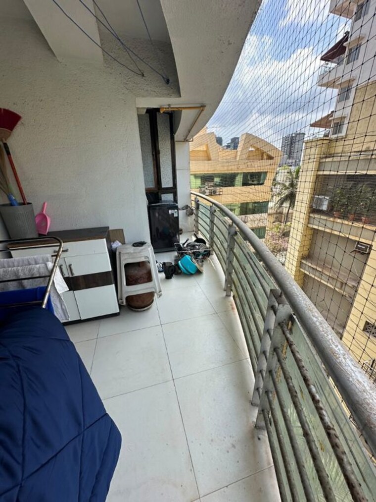 Balcony, bandra west 2 Bedroom 700 Sq.Ft. Apartment In Bandra West Mumbai 10272957