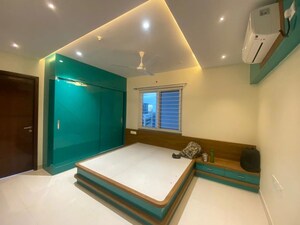 Room in 3 BHK Apartment at Vasavi GP Trends, Nanakramguda – for Rent