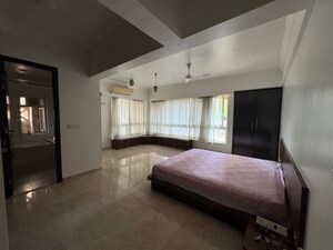 Living Room in 4 BHK Apartment at Hiranandani Glen Croft, Powai – for Rent