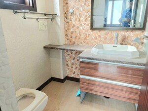 Bathroom in 1 BHK Builder Floor at Greater Kailash – for Rent