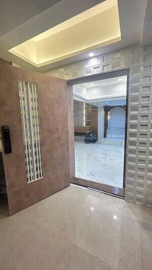 Building Lobby in 3 BHK Apartment at Kumar Kruti, Kalyani Nagar – for Sale