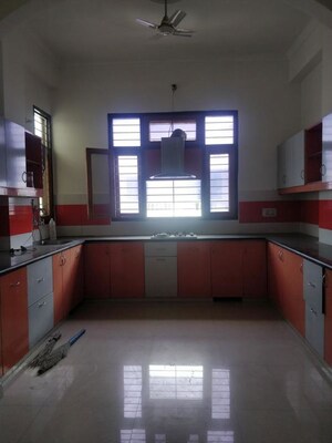 Kitchen in 2 BHK Apartment at Gomti Nagar – for Rent