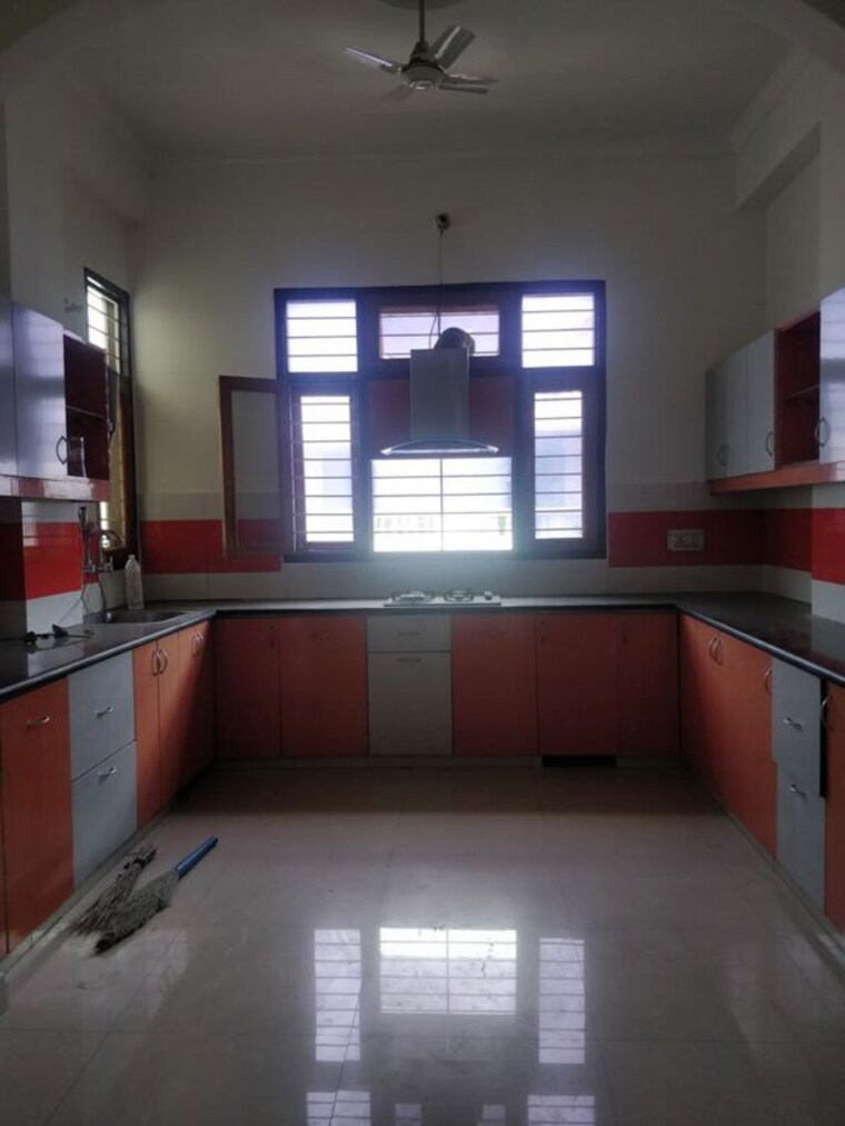 Kitchen, gomti nagar 2 Bedroom 1215 Sq.Ft. Apartment In Gomti Nagar Lucknow 10273190