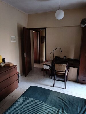 Bedroom in 2 BHK Apartment at Bandra West – for Rent