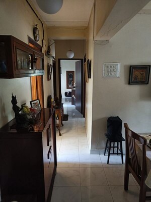  2 BHK Apartment at Bandra West – for Rent