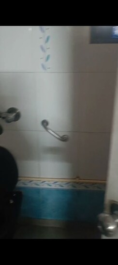 1.5 BHK Apartment For Rent in Claridge Apartment