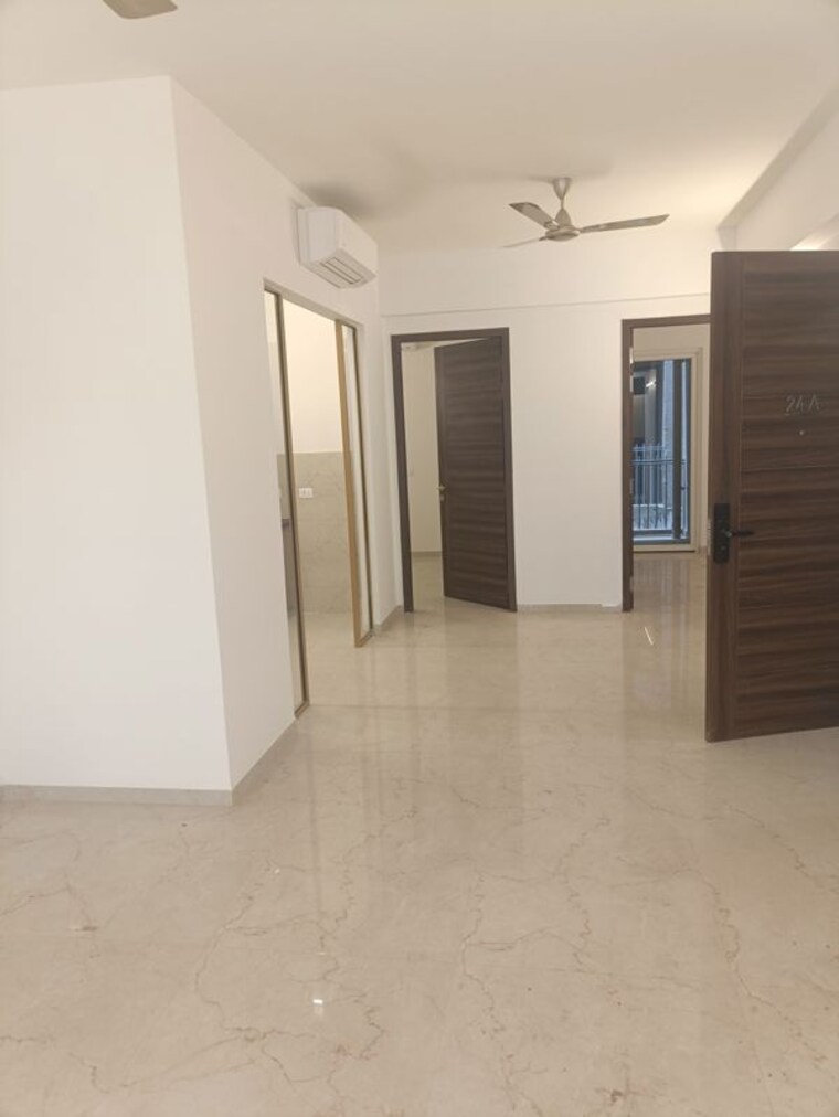 Room, smart-world-orchard 3 Bedroom 1680 Sq.Ft. Apartment In Sector 61 Gurgaon 10273209