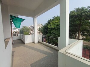Balcony in 2 BHK Apartment at Gomti Nagar – for Rent
