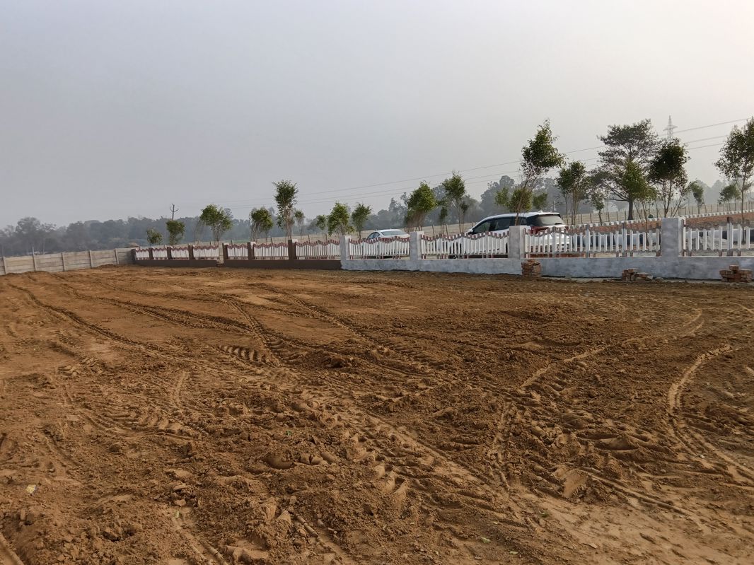 Plot For Sale in Krishna Iscon Valley