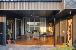 2 BHK Builder Floor For Rent in Nehru Enclave