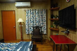 Living Room in 2 BHK Builder Floor at Nehru Enclave – for Rent