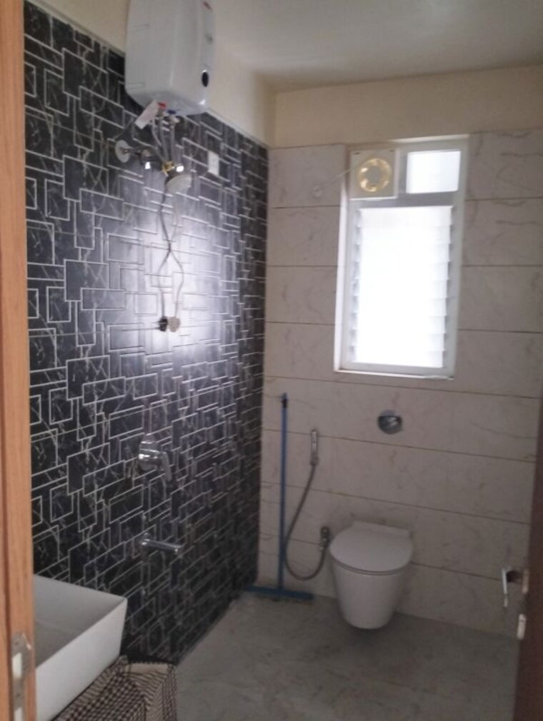 Bathroom, nibm road 2 Bedroom 1050 Sq.Ft. Apartment In Nibm Road Pune 10273214