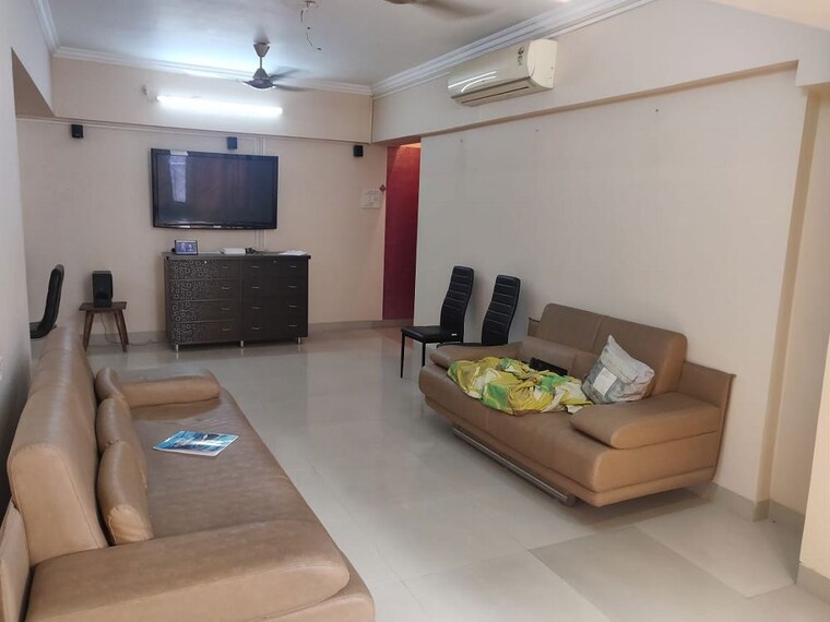 Living Room, khar west 2 Bedroom 700 Sq.Ft. Apartment In Khar West Mumbai 10273218