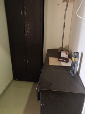  2 BHK Apartment at Khar West – for Rent