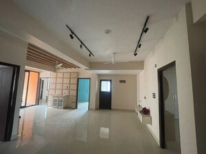 Room in 5 BHK Apartment at Khagaul – for Sale