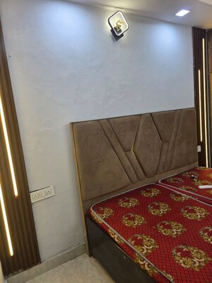 Bedroom in 2 BHK Builder Floor at Saket – for Rent